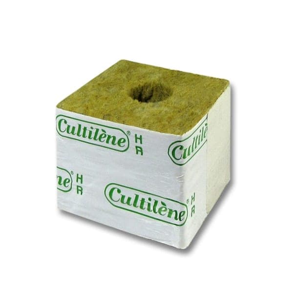 Taco Siembra Cultilene 100X100X65 Mm. Agujero Pequeño