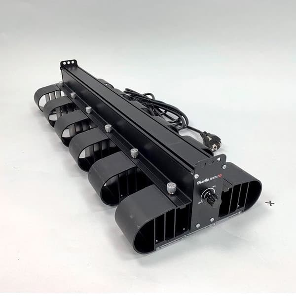 Luminaria Led Shuttle 6 Dimmable Black 240 W